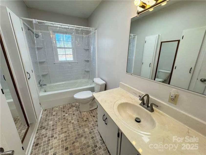 112 Timberlake Trail, Elkin, NC 28621.  MLS# CAR4243956, YatesRealty ID 13943. 