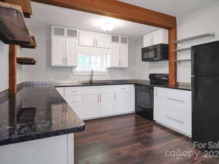 108 Stockton Street, Shelby, NC 28150.  MLS# CAR4256542, YatesRealty ID 13946. 