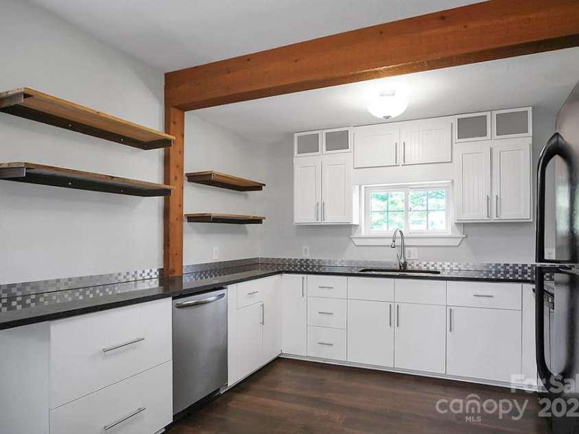 108 Stockton Street, Shelby, NC 28150.  MLS# CAR4256542, YatesRealty ID 13946. 