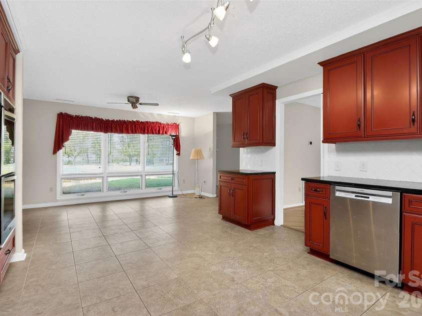 9516 Westmoreland Road, Cornelius, NC 28031.  MLS# CAR4359572, YatesRealty ID 13947. 