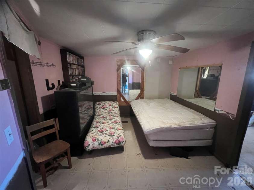 3217 Howe Dairy Road, Gastonia, NC 28056.  MLS# CAR4362411, YatesRealty ID 13948. 