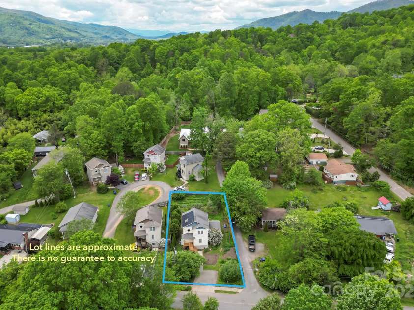 29 Byrd Road, Black Mountain, NC 28711.  MLS# CAR4254878, YatesRealty ID 13949. 