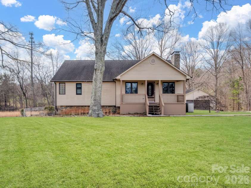 544 Hicks Creek Road, Troutman, NC 28166.  MLS# CAR4348954, YatesRealty ID 13949. 