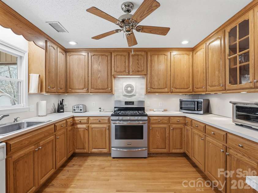 544 Hicks Creek Road, Troutman, NC 28166.  MLS# CAR4348954, YatesRealty ID 13949. 
