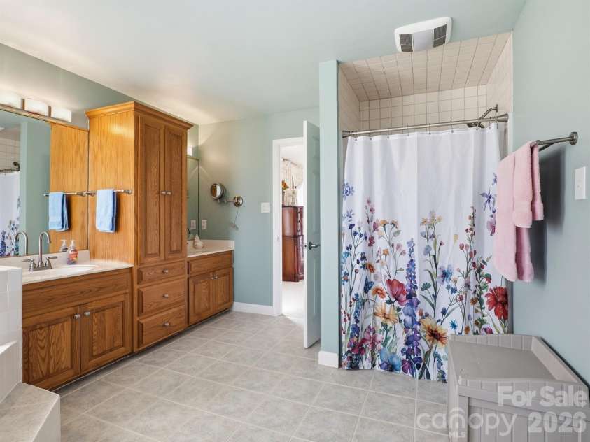 544 Hicks Creek Road, Troutman, NC 28166.  MLS# CAR4348954, YatesRealty ID 13949. 