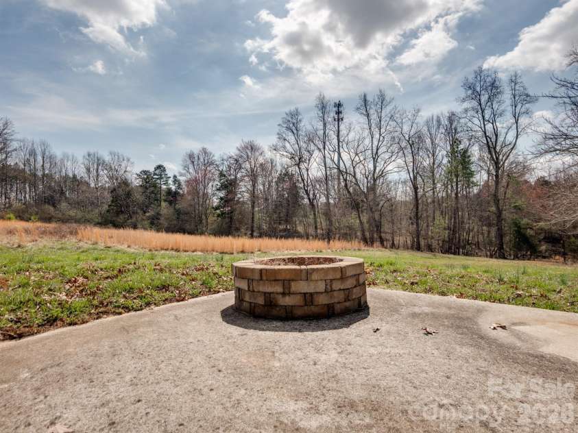 544 Hicks Creek Road, Troutman, NC 28166.  MLS# CAR4348954, YatesRealty ID 13949. 