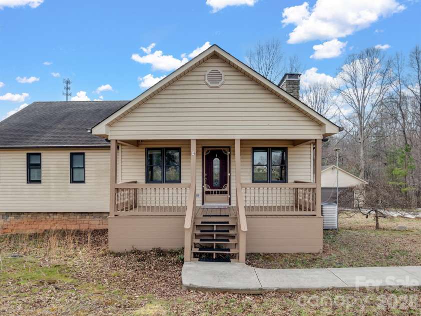 544 Hicks Creek Road, Troutman, NC 28166.  MLS# CAR4348954, YatesRealty ID 13949. 