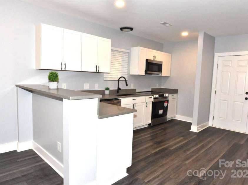 560 Second Street, Chester, SC 29706.  MLS# CAR4331560, YatesRealty ID 1395. 