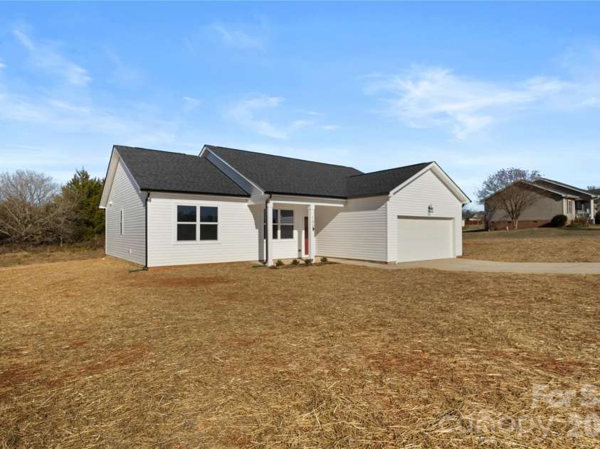 103 Willies Lane, Olin, NC 28660.  MLS# CAR4332219, YatesRealty ID 13950. 