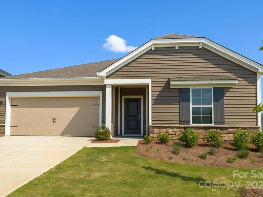 1531 Harper Landing Boulevard, Stanley, NC 28164.  MLS# CAR4208563, YatesRealty ID 13951. 