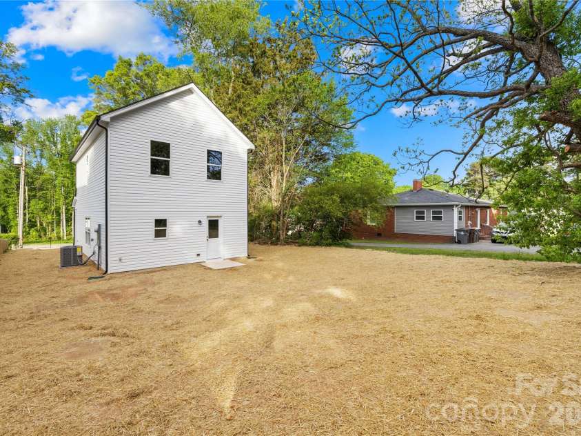 110 Waco Avenue, Kannapolis, NC 28083.  MLS# CAR4367410, YatesRealty ID 13952. 