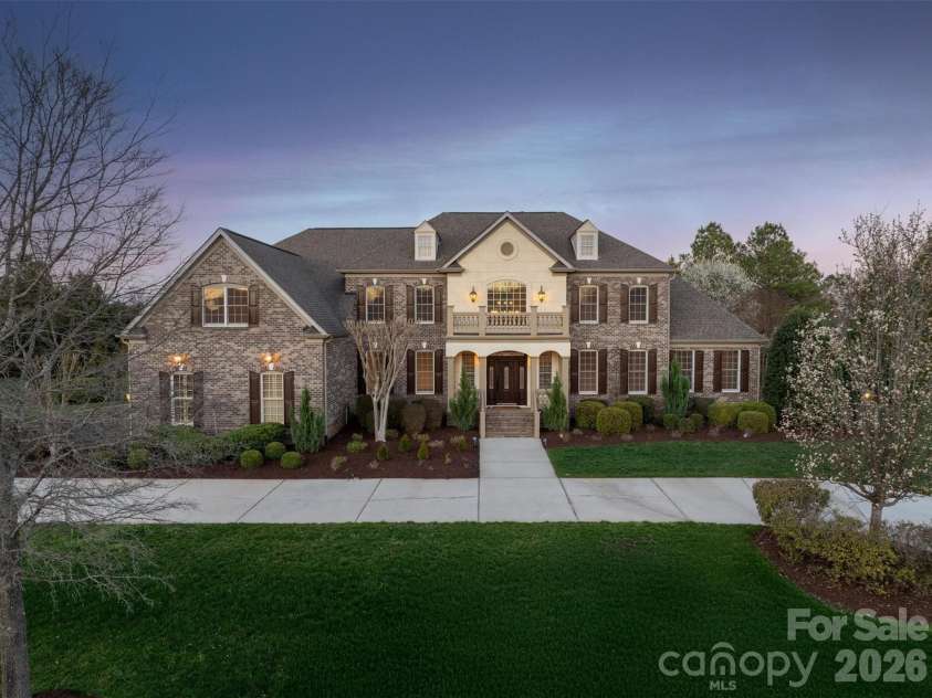 845 Wandering Way Drive, Waxhaw, NC 28173.  MLS# CAR4356401, YatesRealty ID 13953. 