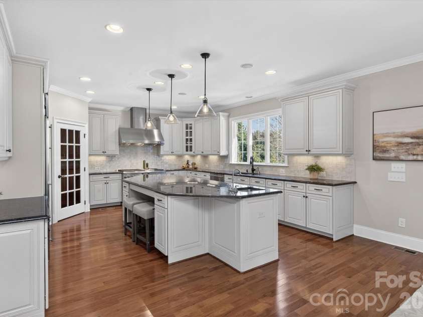 845 Wandering Way Drive, Waxhaw, NC 28173.  MLS# CAR4356401, YatesRealty ID 13953. 