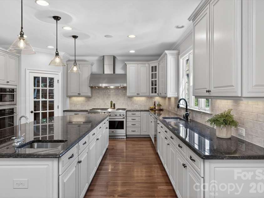 845 Wandering Way Drive, Waxhaw, NC 28173.  MLS# CAR4356401, YatesRealty ID 13953. 