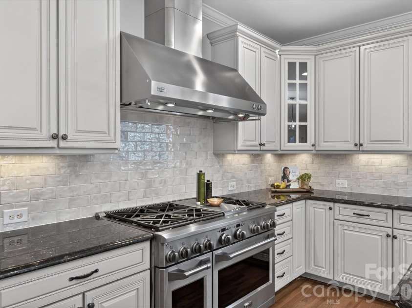 845 Wandering Way Drive, Waxhaw, NC 28173.  MLS# CAR4356401, YatesRealty ID 13953. 