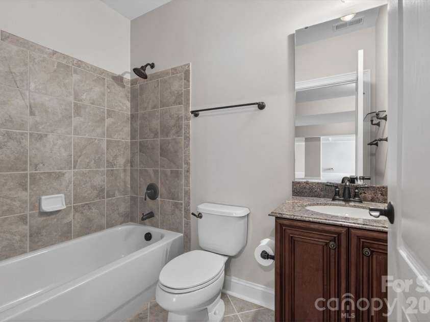 845 Wandering Way Drive, Waxhaw, NC 28173.  MLS# CAR4356401, YatesRealty ID 13953. 