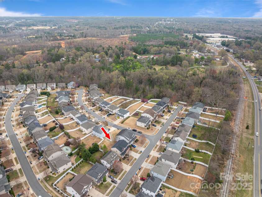 125 Colville Road, Mooresville, NC 28117.  MLS# CAR4240810, YatesRealty ID 13954. Aerial View of Neighborhood