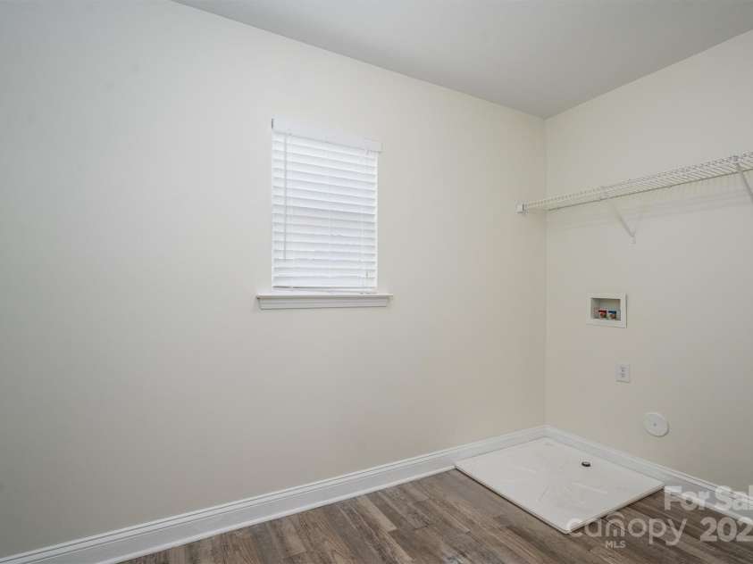 125 Colville Road, Mooresville, NC 28117.  MLS# CAR4240810, YatesRealty ID 13954. Laundry