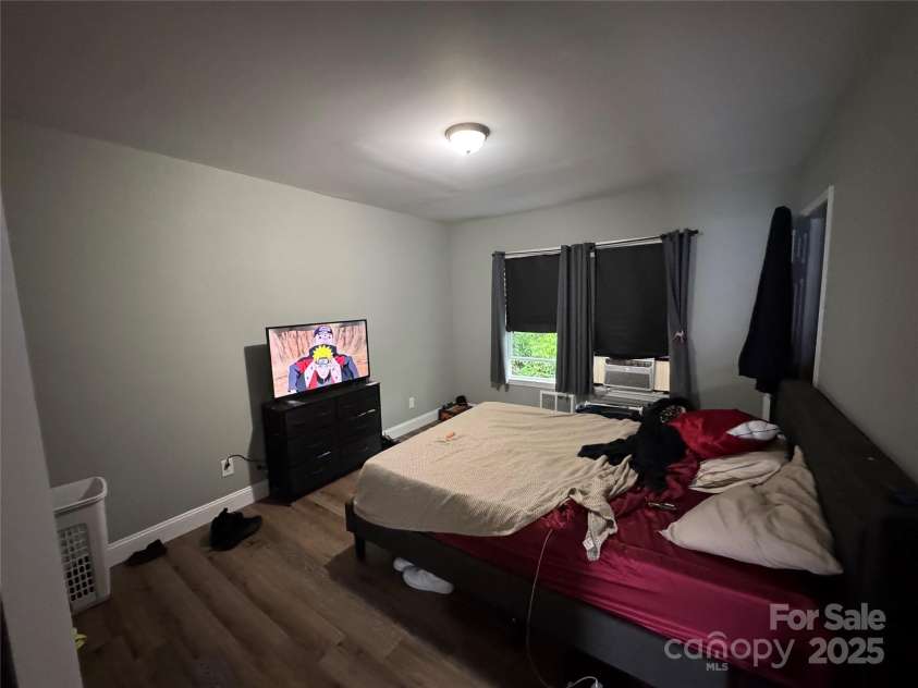 81 Academy Avenue, Concord, NC 28025.  MLS# CAR4251625, YatesRealty ID 13957. 