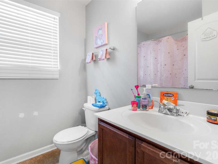 2046 Park Drive, Lancaster, SC 29720.  MLS# CAR4370176, YatesRealty ID 13958. 