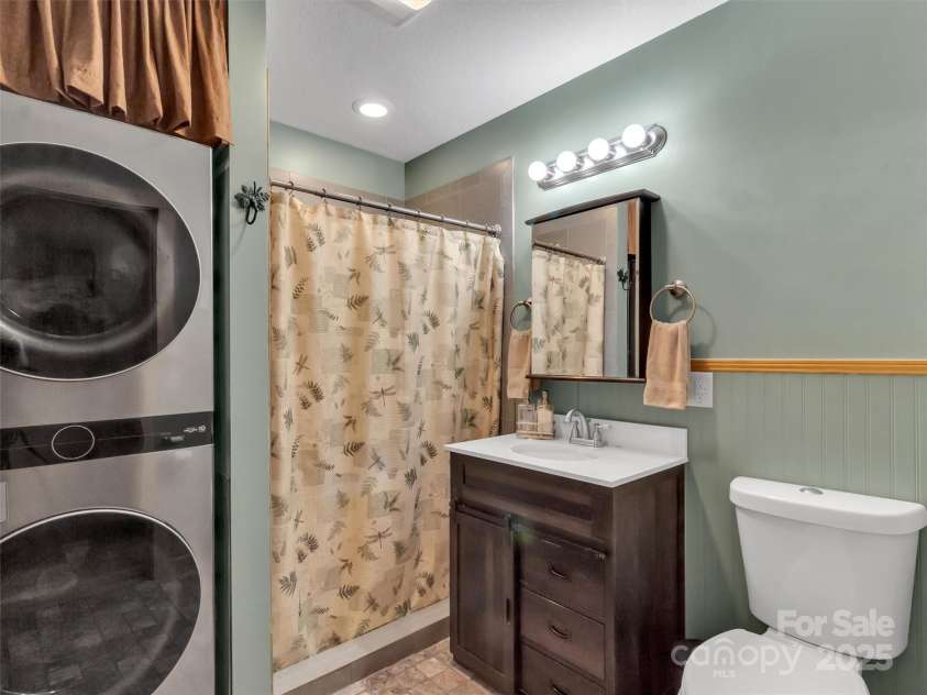 265 Gobbler Ridge, Sylva, NC 28779.  MLS# CAR4256383, YatesRealty ID 13958. 