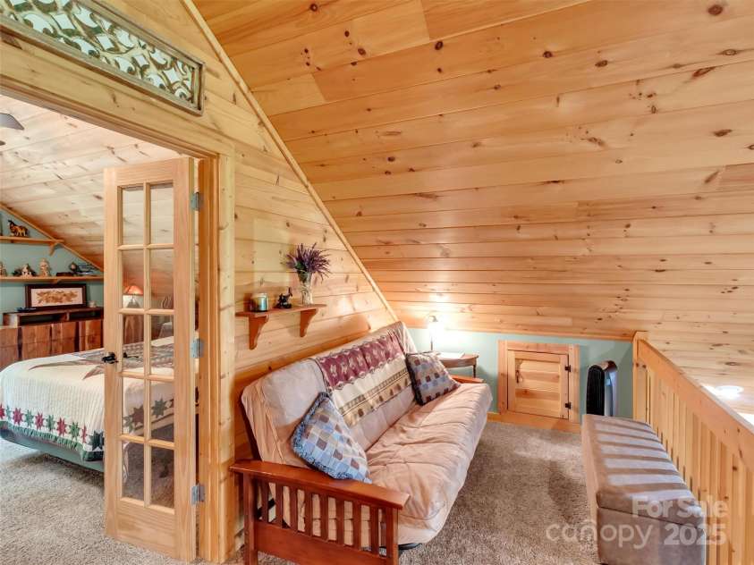 265 Gobbler Ridge, Sylva, NC 28779.  MLS# CAR4256383, YatesRealty ID 13958. 