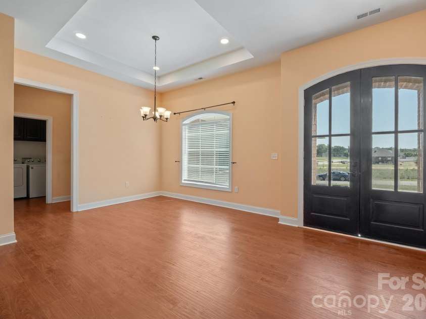 101 Long Meadows Drive, Kings Mountain, NC 28086.  MLS# CAR4371125, YatesRealty ID 13959. 