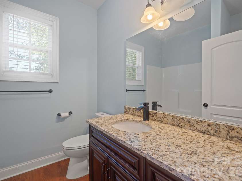 101 Long Meadows Drive, Kings Mountain, NC 28086.  MLS# CAR4371125, YatesRealty ID 13959. 