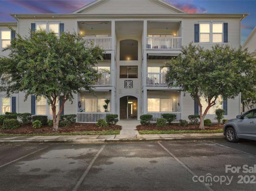 3845 Carl Parmer Drive, Harrisburg, NC 28075.  MLS# CAR4300180, YatesRealty ID 1396. 