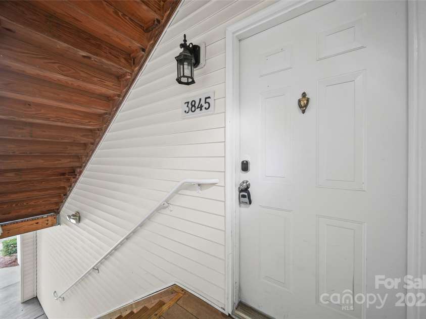 3845 Carl Parmer Drive, Harrisburg, NC 28075.  MLS# CAR4300180, YatesRealty ID 1396. 