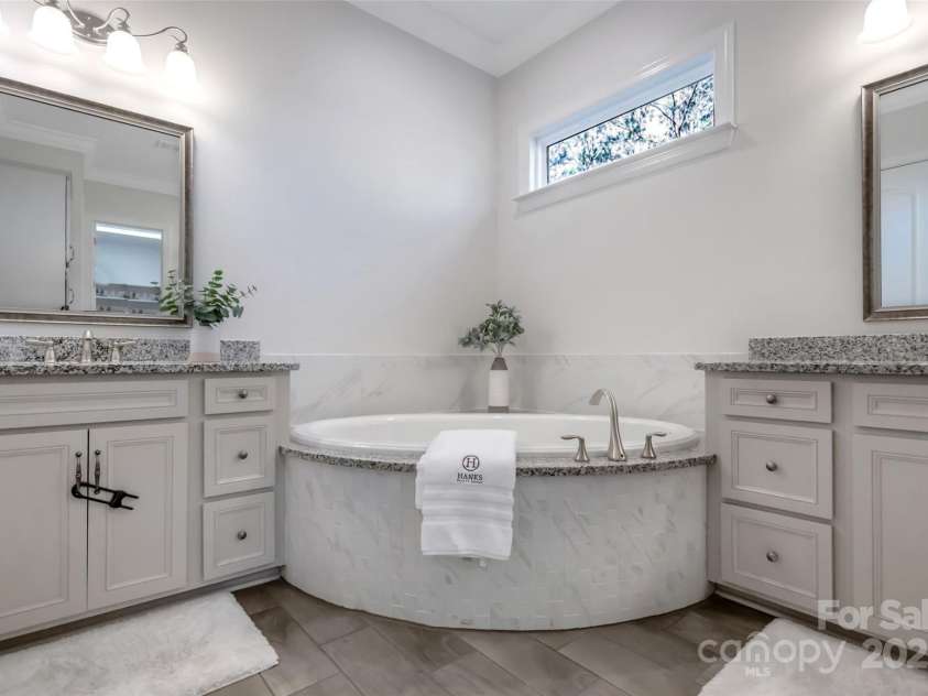 208 Cape August Place, Belmont, NC 28012.  MLS# CAR4221947, YatesRealty ID 13960. 