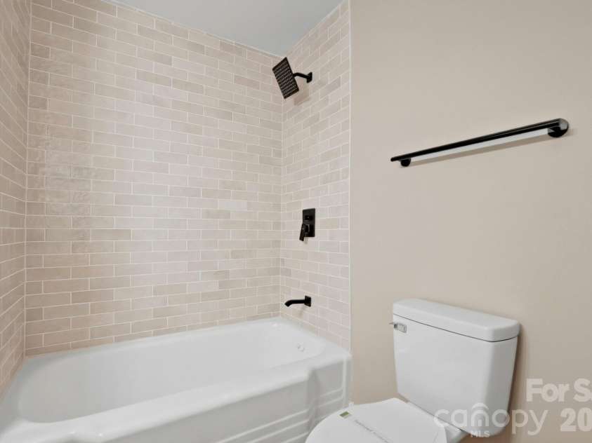 212 Pethel Street, Kannapolis, NC 28081.  MLS# CAR4349050, YatesRealty ID 13963. 