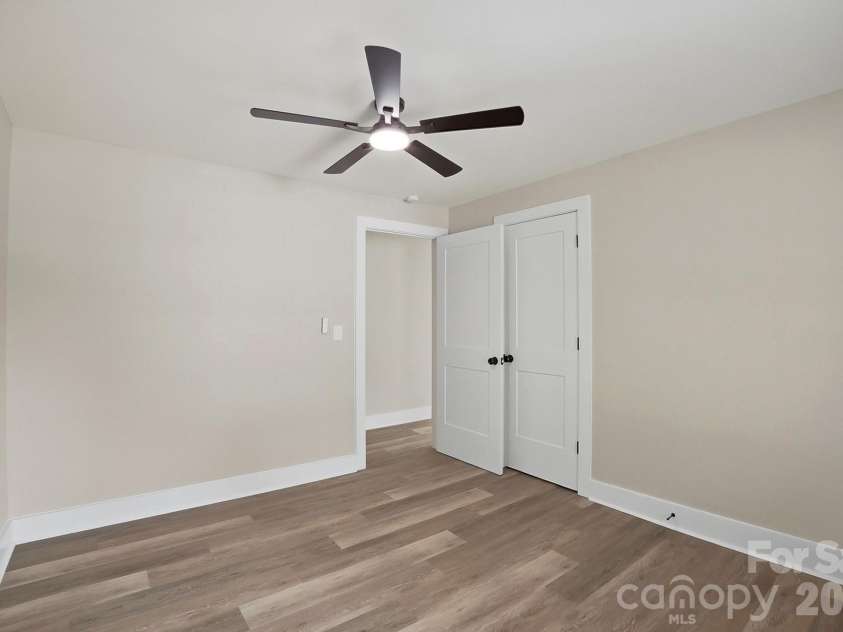 212 Pethel Street, Kannapolis, NC 28081.  MLS# CAR4349050, YatesRealty ID 13963. 