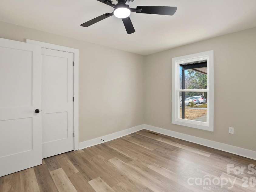 212 Pethel Street, Kannapolis, NC 28081.  MLS# CAR4349050, YatesRealty ID 13963. 