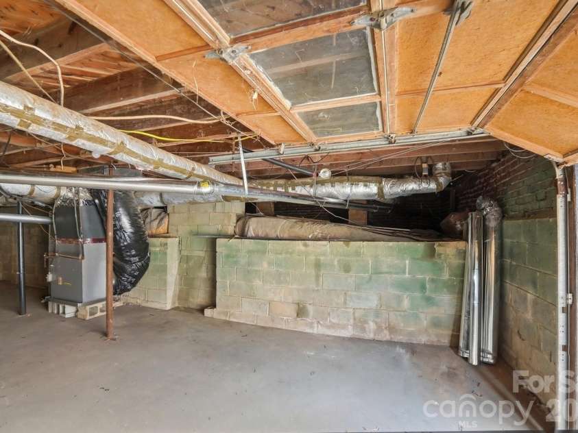 212 Pethel Street, Kannapolis, NC 28081.  MLS# CAR4349050, YatesRealty ID 13963. 