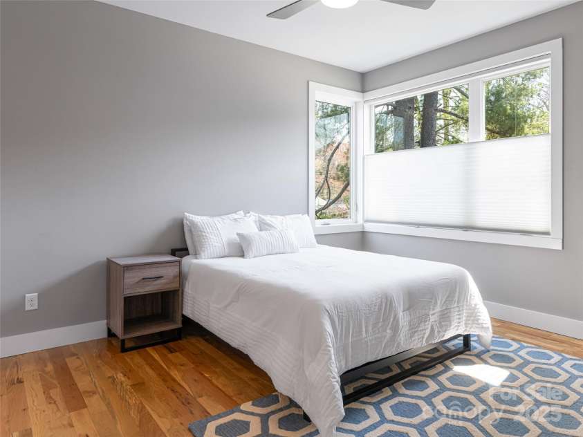 7 Mauricet Lane, Asheville, NC 28806.  MLS# CAR4241872, YatesRealty ID 13963. Primary Suite on main level