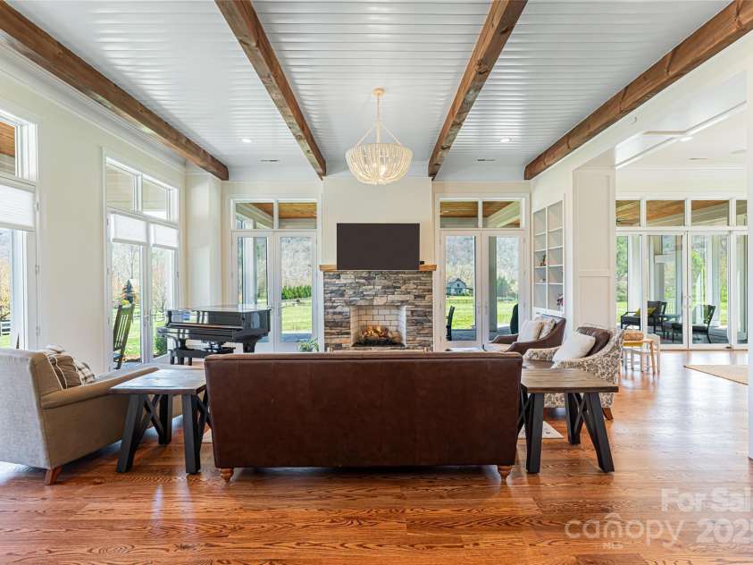 5 Sweetgrass Lane, Fletcher, NC 28732.  MLS# CAR4238739, YatesRealty ID 13965. 