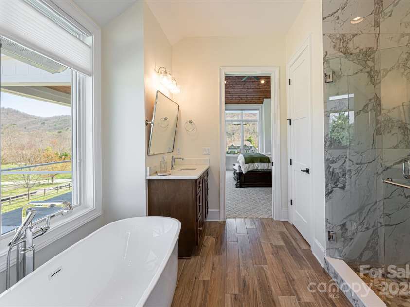 5 Sweetgrass Lane, Fletcher, NC 28732.  MLS# CAR4238739, YatesRealty ID 13965. 