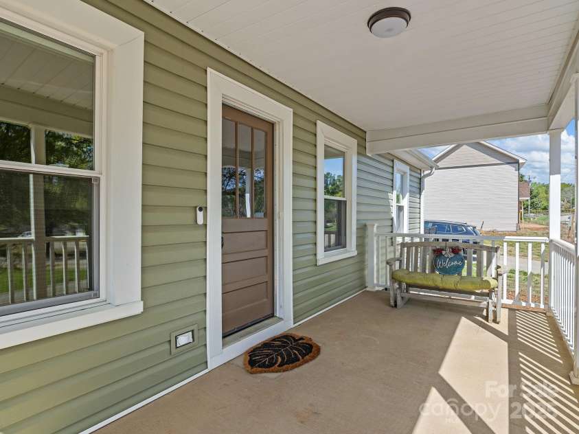 242 Clark Road, Inman, SC 29349.  MLS# CAR4244481, YatesRealty ID 13966. 