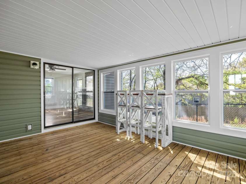242 Clark Road, Inman, SC 29349.  MLS# CAR4244481, YatesRealty ID 13966. 
