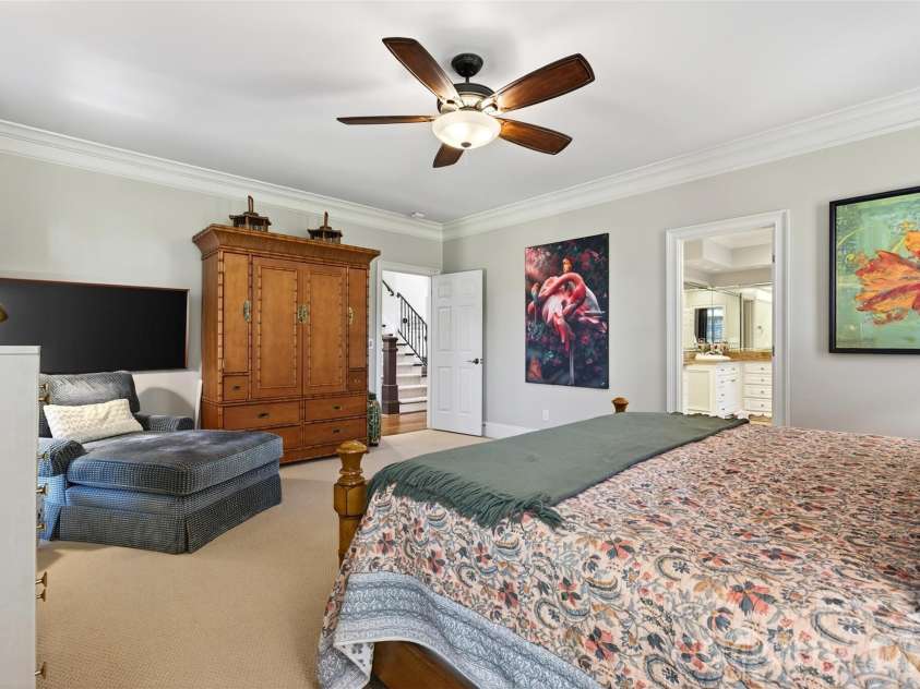 823 Inverness Circle, Spartanburg, SC 29306.  MLS# CAR4321073, YatesRealty ID 13966. Primary Bedroom