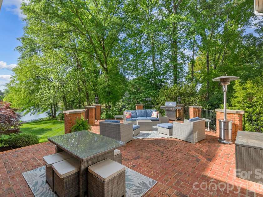 1528 Blanchard Bend, Rock Hill, SC 29732.  MLS# CAR4369142, YatesRealty ID 13967. 