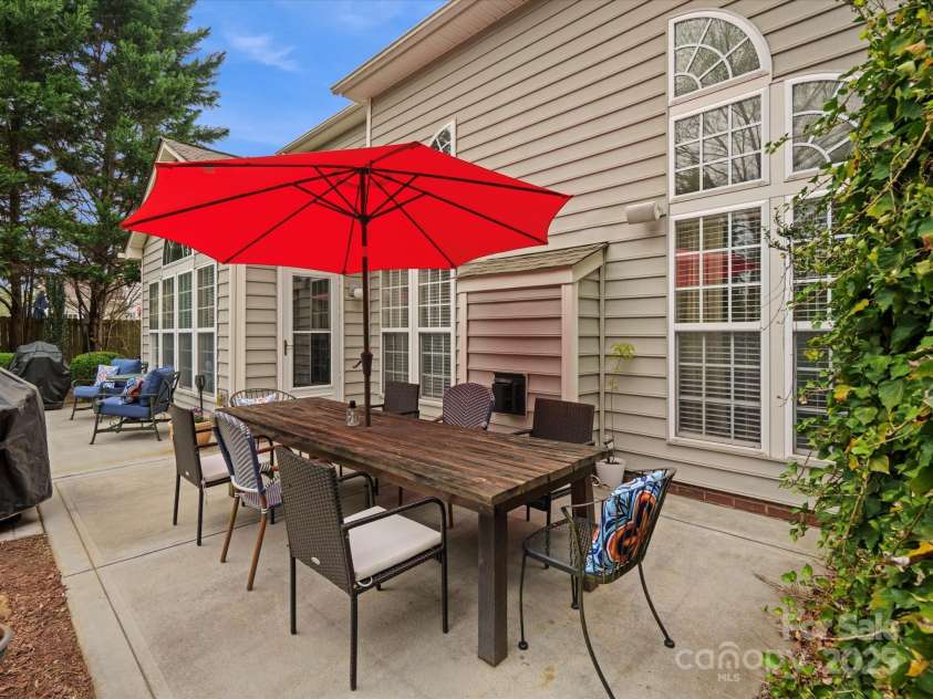 809 Circle Trace Road, Monroe, NC 28110.  MLS# CAR4228810, YatesRealty ID 13967. 