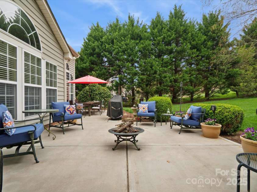 809 Circle Trace Road, Monroe, NC 28110.  MLS# CAR4228810, YatesRealty ID 13967. 