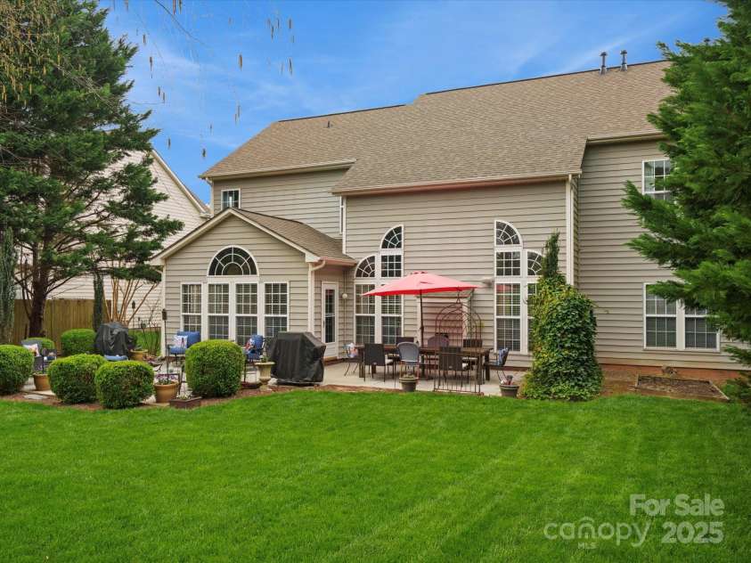 809 Circle Trace Road, Monroe, NC 28110.  MLS# CAR4228810, YatesRealty ID 13967. 