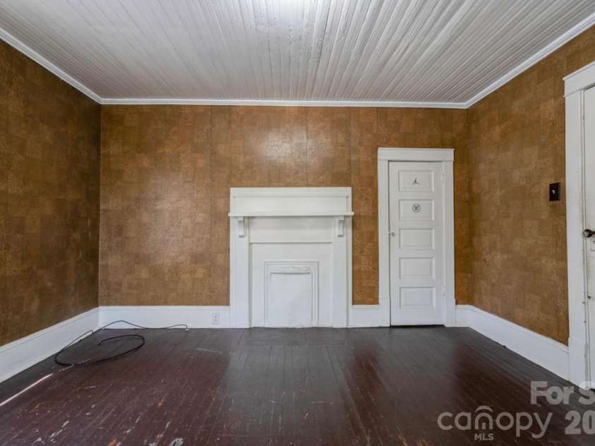 312 Clegg Street, Shelby, NC 28150.  MLS# CAR4363819, YatesRealty ID 13968. 