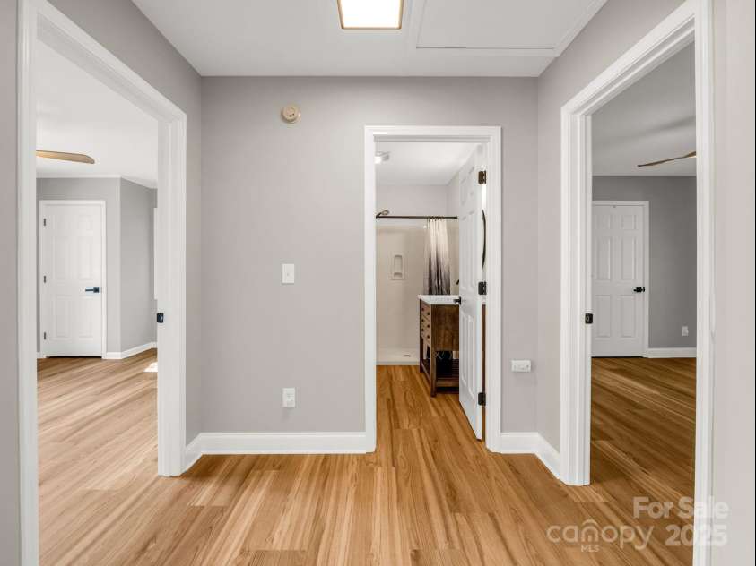 153 Old Lakey Gap Road, Black Mountain, NC 28711.  MLS# CAR4240445, YatesRealty ID 13969. 