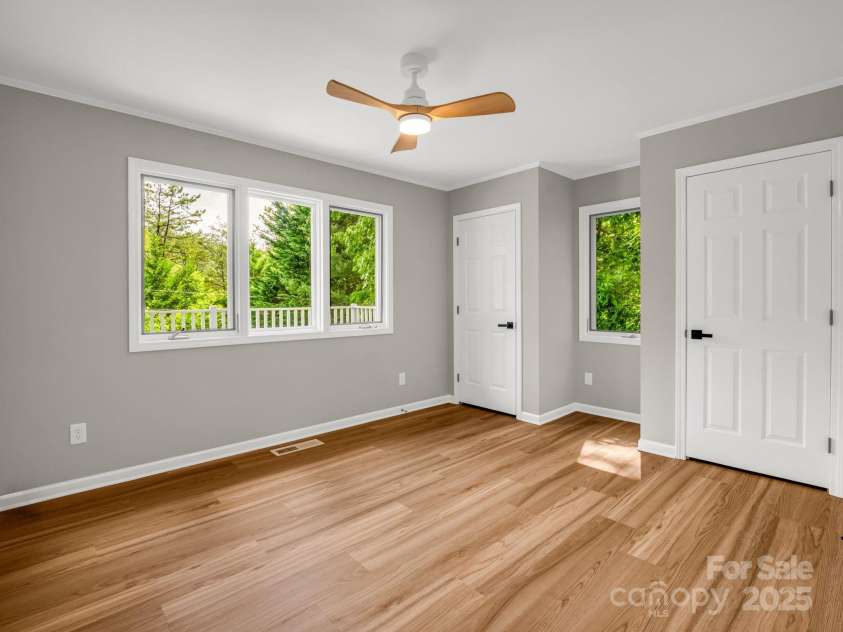 153 Old Lakey Gap Road, Black Mountain, NC 28711.  MLS# CAR4240445, YatesRealty ID 13969. 