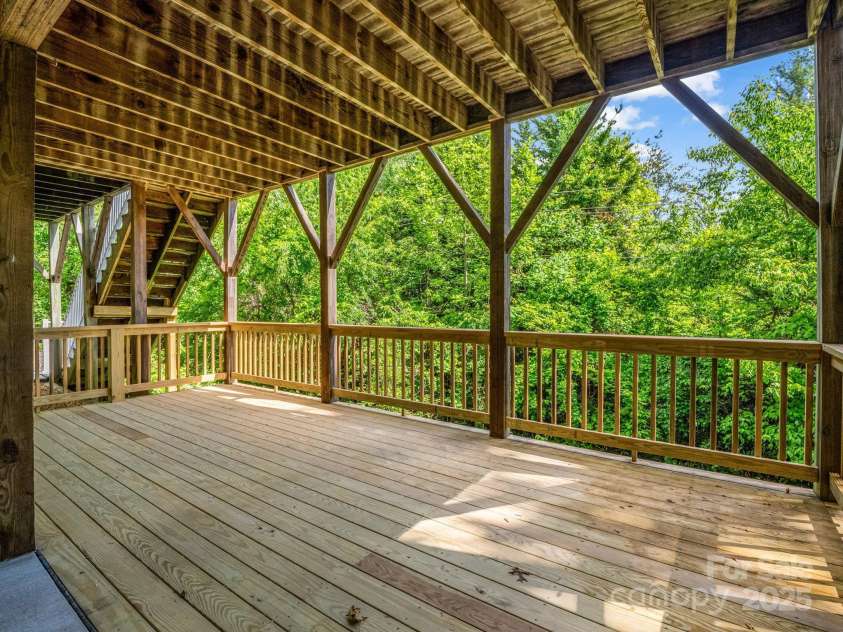 153 Old Lakey Gap Road, Black Mountain, NC 28711.  MLS# CAR4240445, YatesRealty ID 13969. 