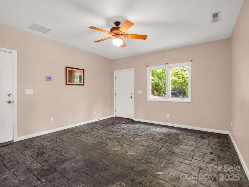 153 Old Lakey Gap Road, Black Mountain, NC 28711.  MLS# CAR4240445, YatesRealty ID 13969. 